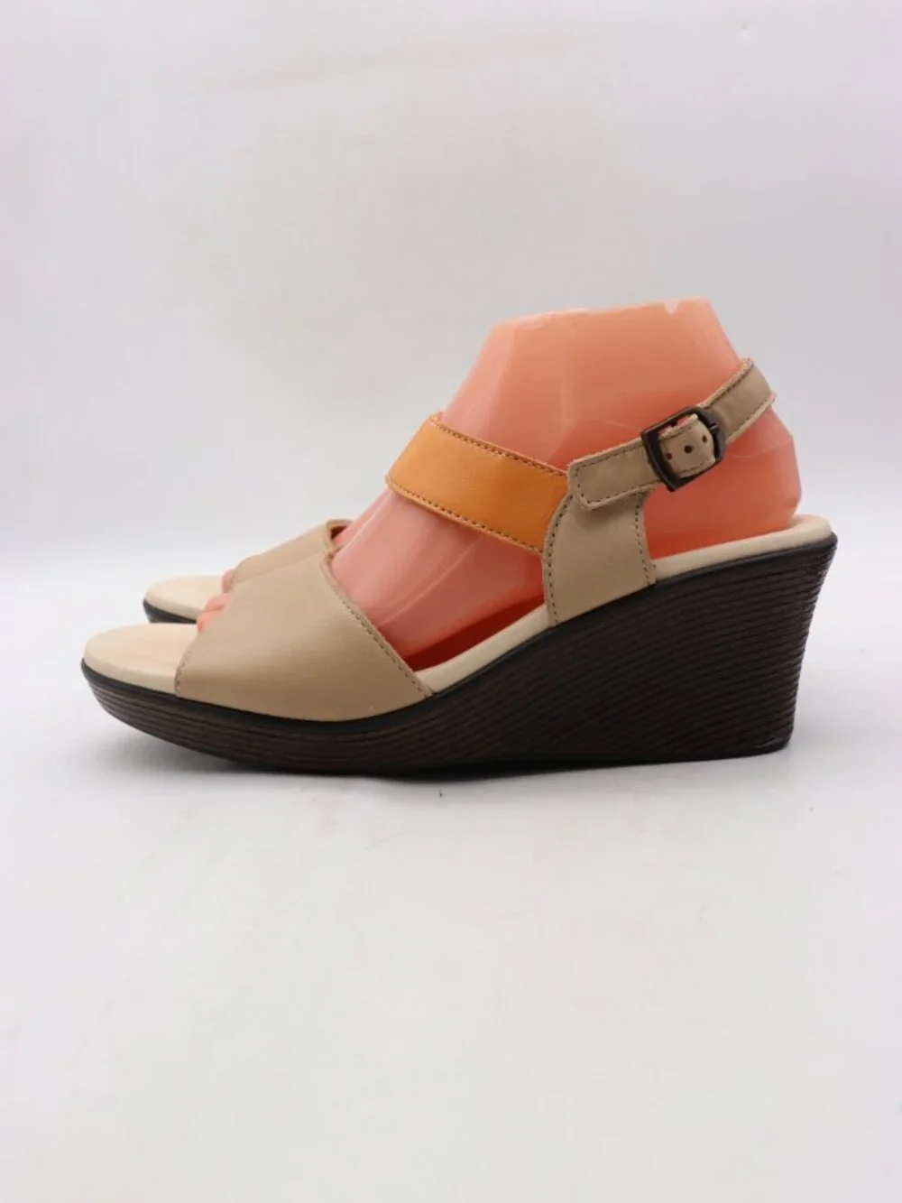 SAS Heather Quarter Women's 9.5 S Strap Wedge Sandal Tan Orange Buckle Shoes